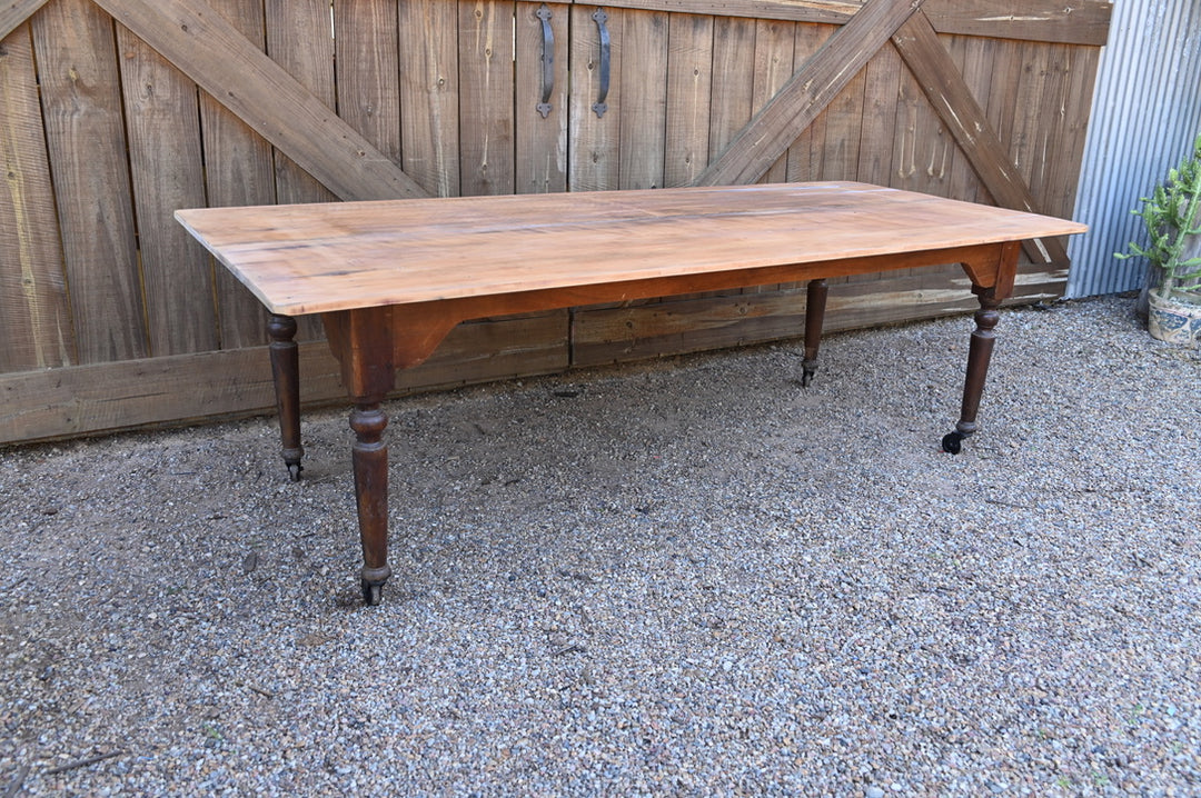 Rustic Kauri Farmhouse Style Table