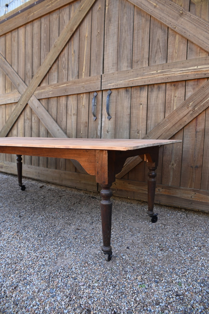 Rustic Kauri Farmhouse Style Table