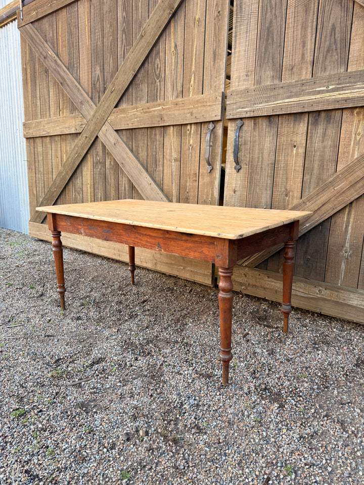 Antique King Billy Pine Table