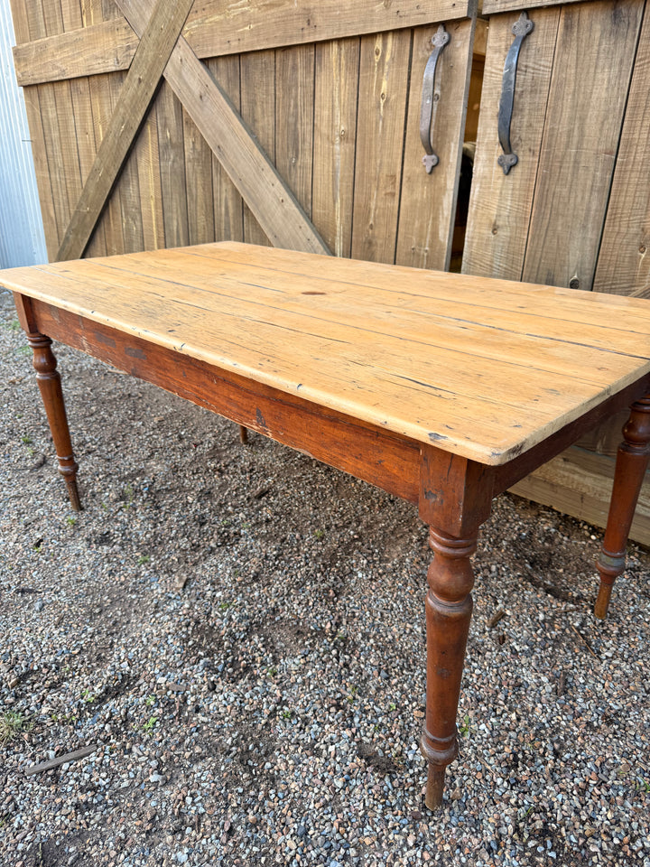 Antique King Billy Pine Table