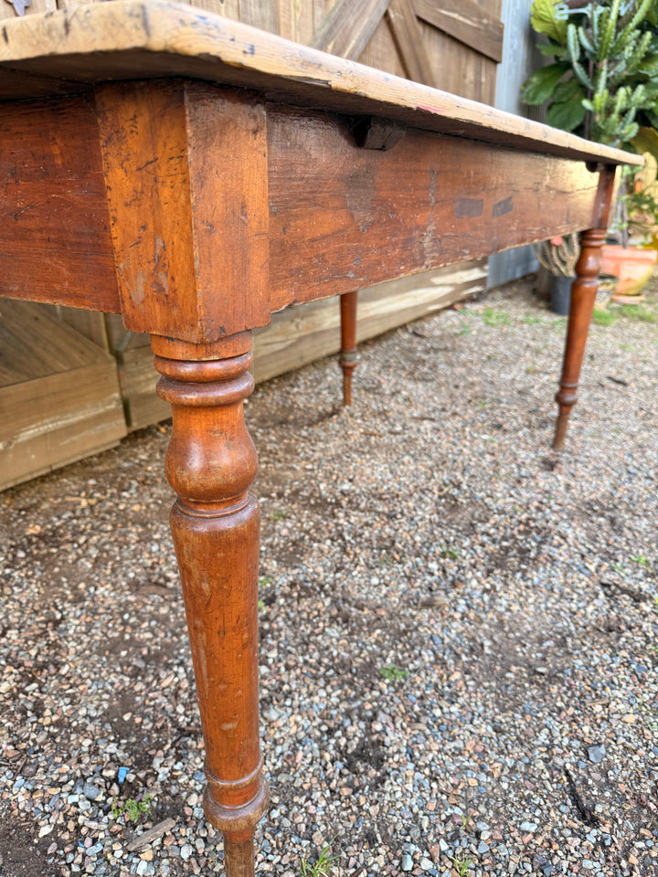 Antique King Billy Pine Table